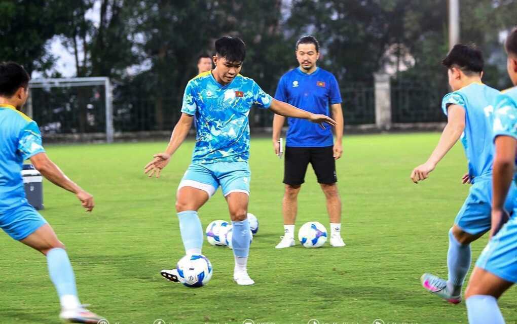 Hậu vệ U23 Việt Nam thận trọng trước trận so tài với U23 Singapore