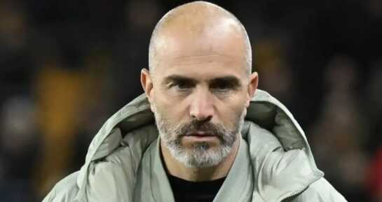 HLV Enzo Maresca trải qua khoảng thời gian kh&oacute; khăn c&ugrave;ng Chelsea.