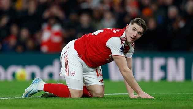 Gyokeres lạc l&otilde;ng trong hệ thống của Arsenal