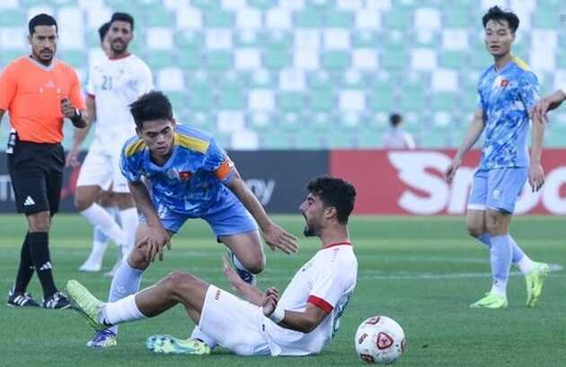 Thái Sơn quá tải và nỗi lo tuyến giữa U23 Việt Nam