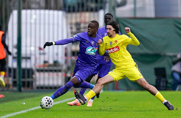 Orleans nỗ lực nhưng chỉ đủ c&oacute; một b&agrave;n danh dự.