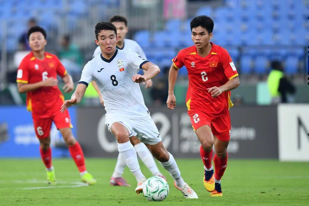 Báo Trung Quốc nhận xét về U23 Việt Nam sau chiến thắng ngoạn mục - 2