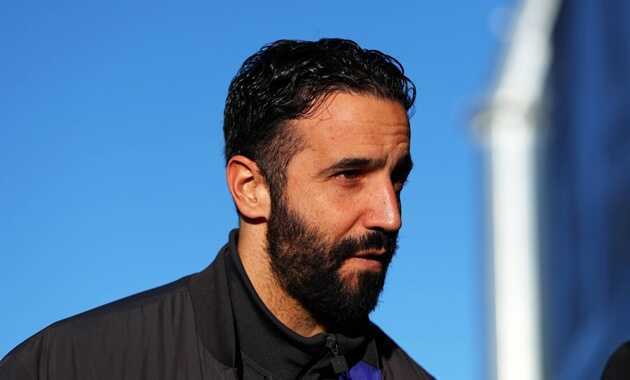 Amorim ra đi đồng nghĩa Man Utd lại rơi v&agrave;o v&ograve;ng xo&aacute;y t&igrave;m HLV trưởng