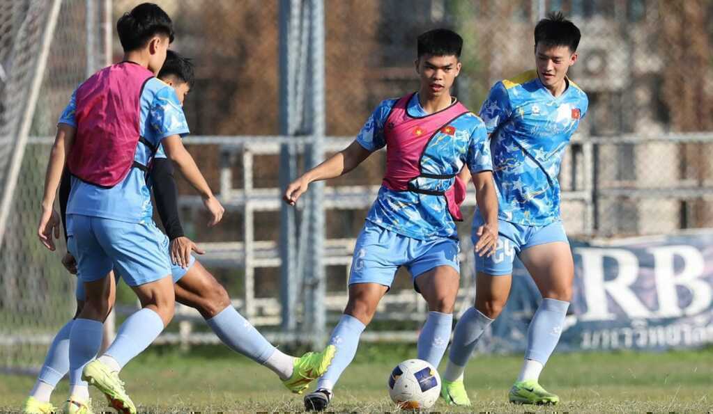 Lê Phát tiết lộ lời dạy của HLV Kim Sang-sik ở U23 Việt Nam