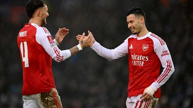 Martinelli đ&atilde; toả s&aacute;ng rực rỡ.