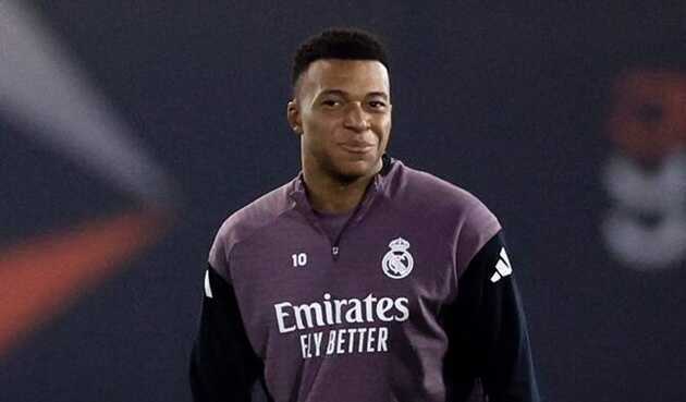Real Madrid đừng sập bẫy hào quang của Mbappe