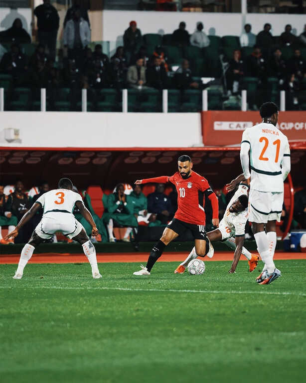 Salah rực sáng, Ai Cập hạ Bờ Biển Ngà nghẹt thở vào bán kết AFCON