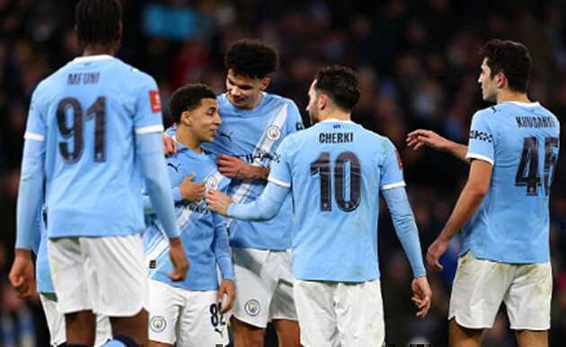 Man City thắng kinh ho&agrave;ng tại FA Cup