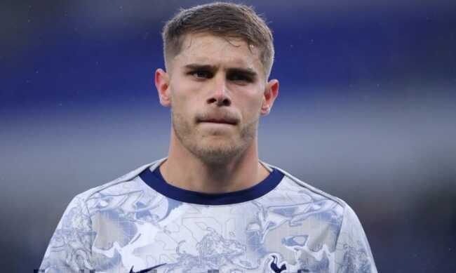 Van de Ven cảnh báo đồng đội sau trận thua Aston Villa