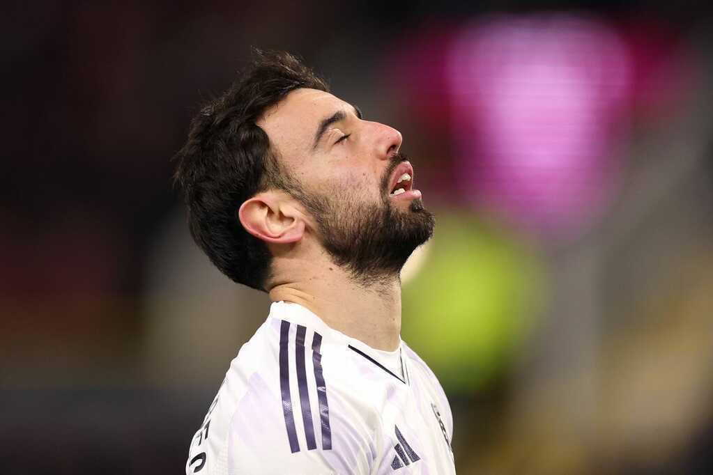 Tương lai của anh tại MU đang kh&ocirc;ng chắc chắn.