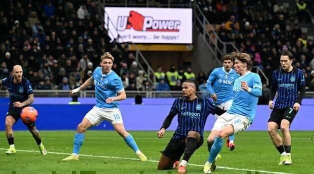 McTominay cứu thầy Conte trong ngày tái ngộ Inter bão táp