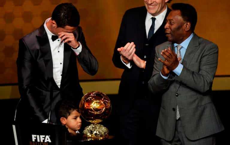 Danh hiệu được đổi bằng nước mắt