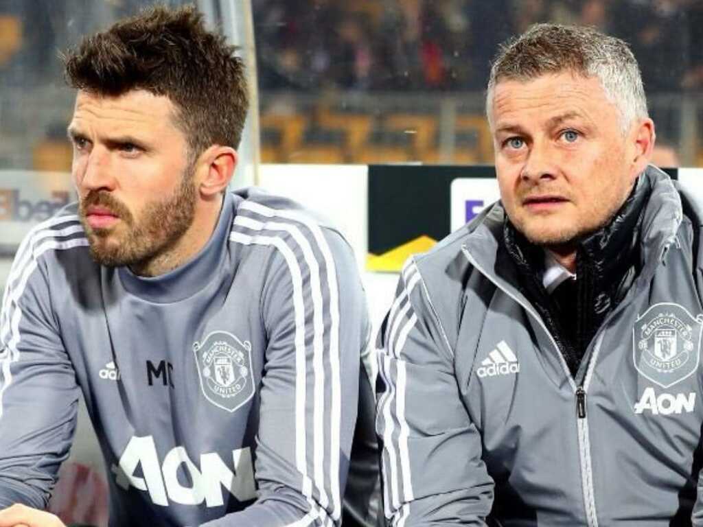 Carrick từng l&agrave;m trợ l&yacute; của Ole trong giai đoạn HLV ngừoi Na Uy dẫn dắt Quỷ Đỏ