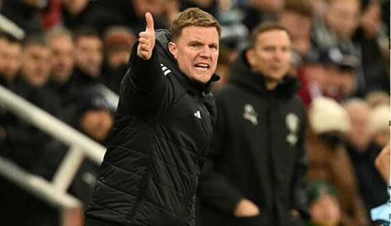 Eddie Howe nổi đóa vì Newcastle bị trừng phạt vô lý