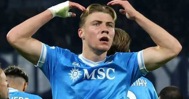 Rời M.U, Hojlund giật giải hay nhất tháng Serie A