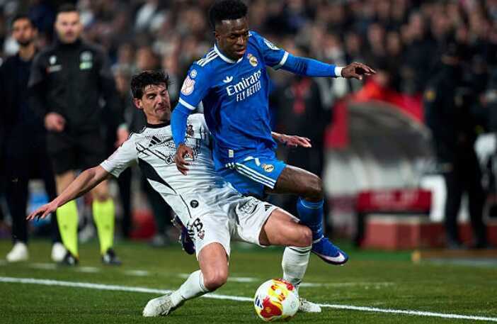 Vini để mất b&oacute;ng đến 19 lần theo thống k&ecirc; từ Fotmob.