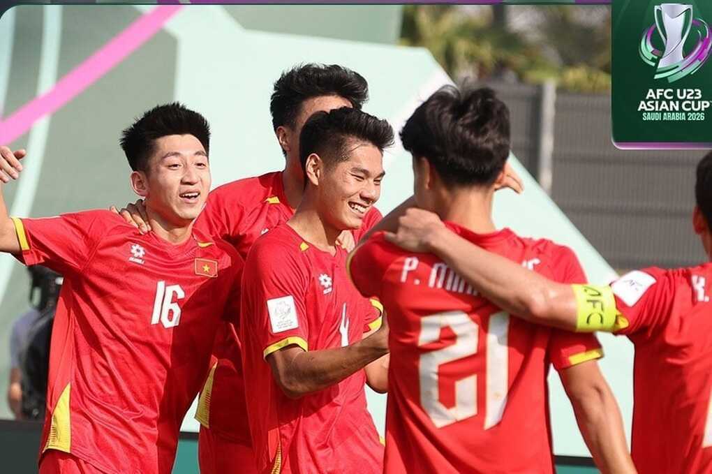 Báo Trung Quốc so sánh đội nhà với U23 Việt Nam khi hai đội chung nhánh