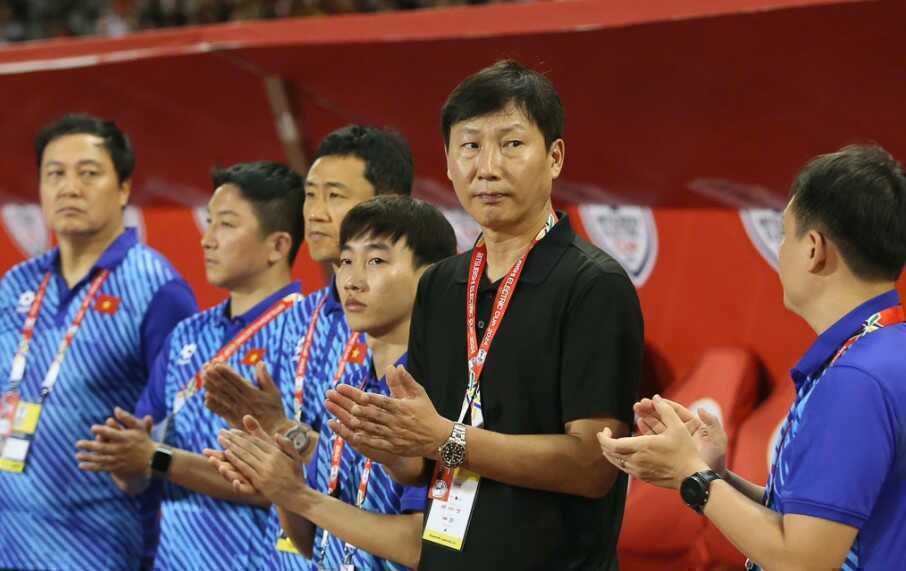 Đội hình dự kiến U23 Việt Nam: Thầy Kim toan tính hạ dàn sao nhập tịch UAE