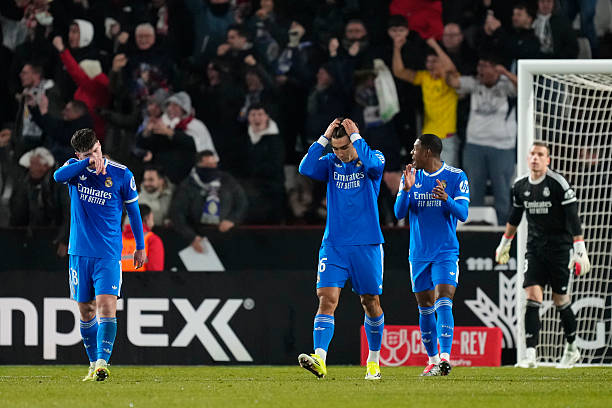 Real Madrid từ cỗ máy chiến thắng hóa kẻ bại trận thảm hại