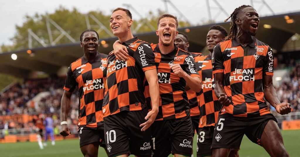 Lorient đ&aacute;nh bại Monaco ở trận lượt đi.