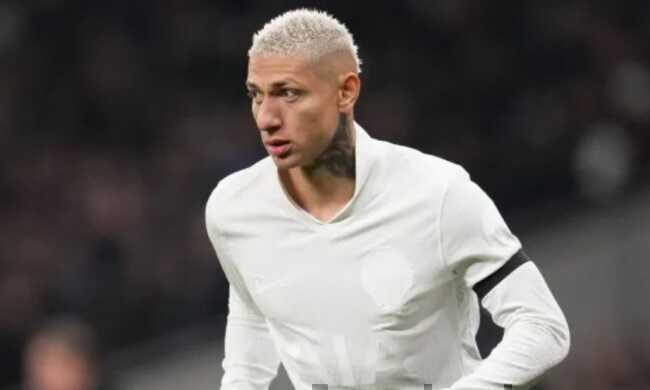 Richarlison vắng mặt bởi chấn thương.