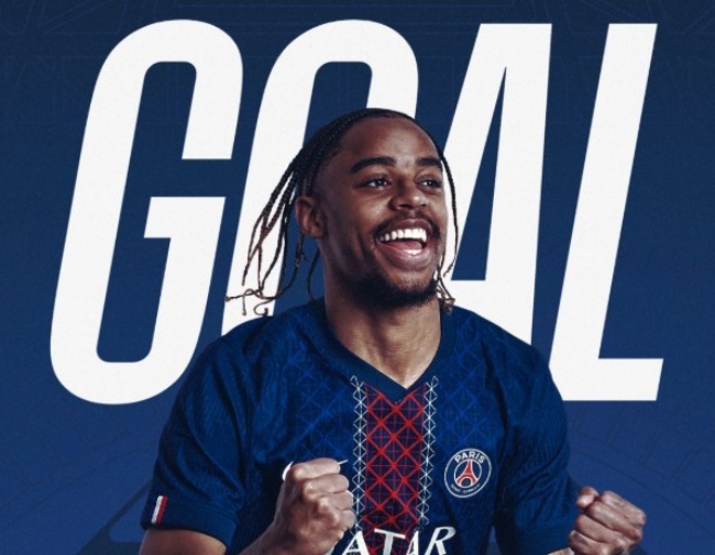  Bradley Barcola ghi b&agrave;n thứ 3 cho PSG.