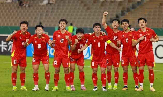 Hạ UAE, U23 Việt Nam lập kỷ lục 15 trận toàn thắng