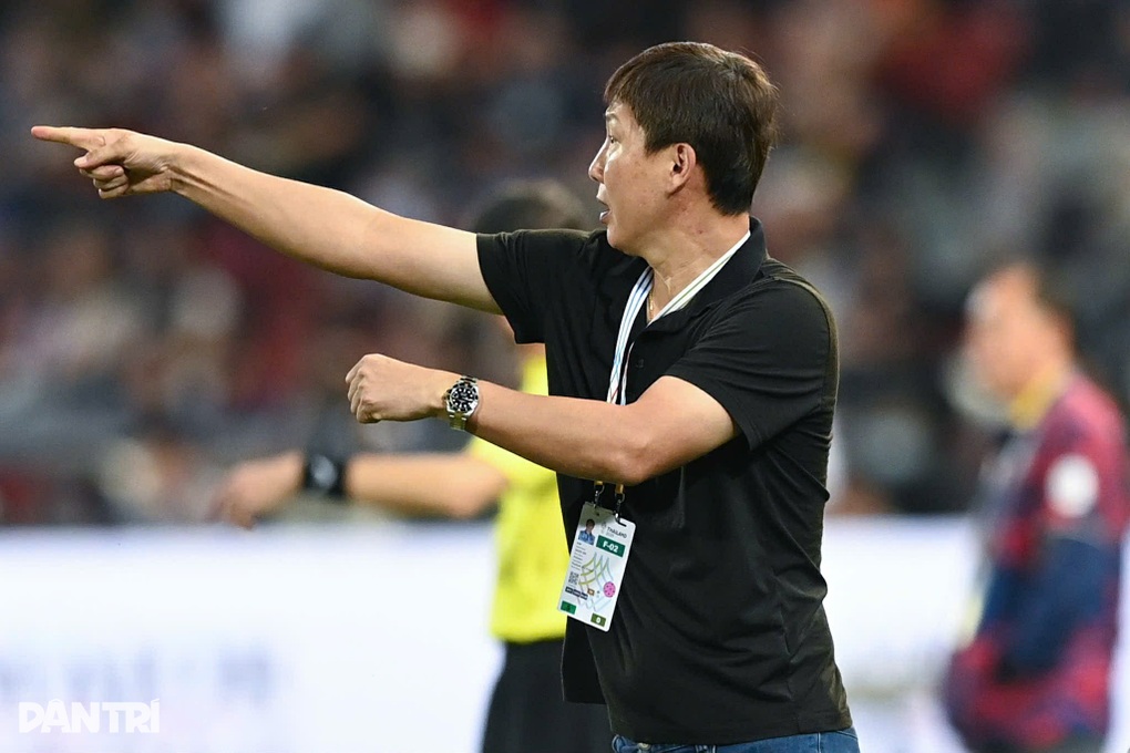 HLV Kim Sang Sik nối dài kỷ lục với U23 Việt Nam