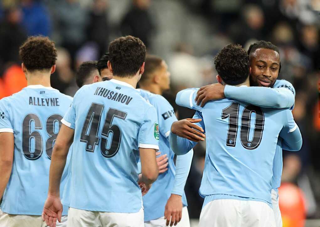 Man Utd - Man City (19h30, 17/1): Thử thách cực đại với Michael Carrick - 4