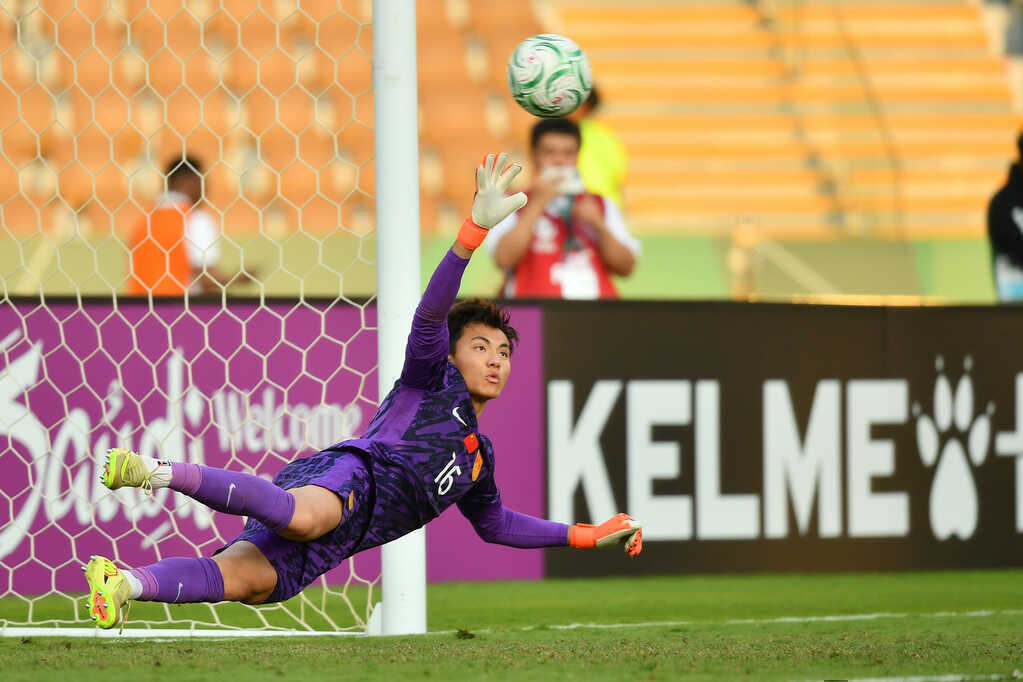 Người hùng U23 Trung Quốc thách thức U23 Việt Nam