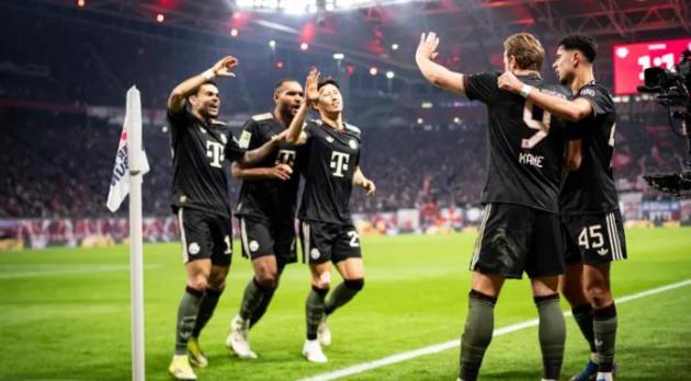 Qu&aacute; kh&oacute; để cản bước Bayern ở Bundesliga.