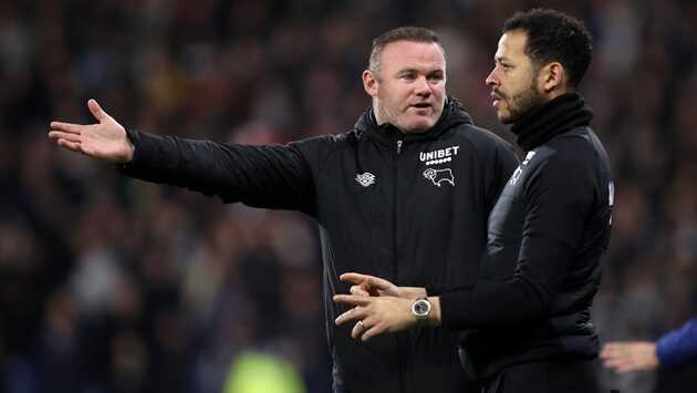 Rosenior từng l&agrave; trợ l&yacute; cho Wayne Rooney tại Derby County