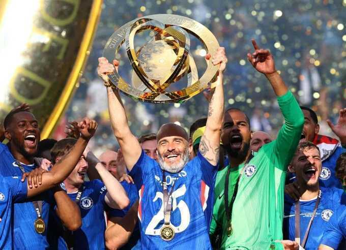 Vì sao Chelsea nhanh chóng sa thải HLV Maresca?