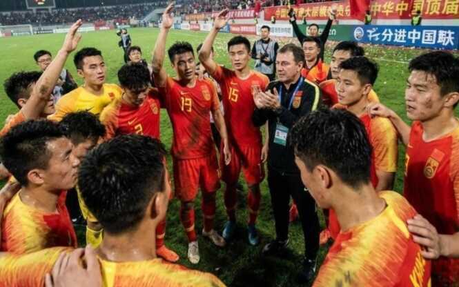 U23 Trung Quốc vốn được biết đến bởi ''đặc sản'' ph&ograve;ng ngự.