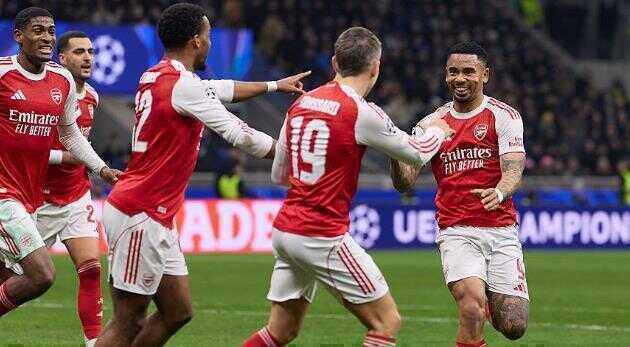 Arsenal sở hữu khả năng ghi b&agrave;n đa dạng từ nhiều vị tr&iacute;.