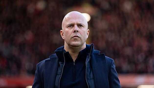 Canh bạc lý trí của Arne Slot tại Liverpool