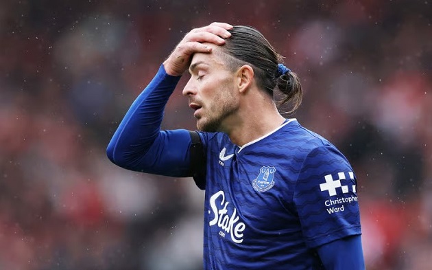 Grealish gãy xương, coi như chia tay mùa giải