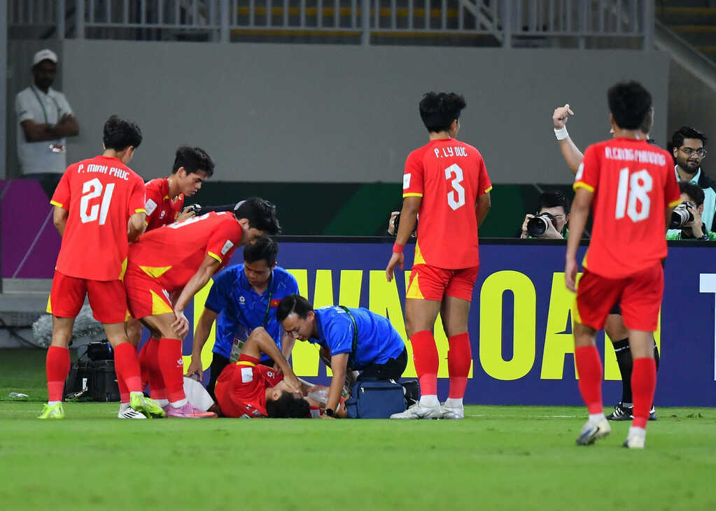 U23 Việt Nam mất `lá chắn thép` trước trận đấu U23 Hàn Quốc