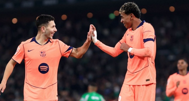 Vắng Lamine Yamal, Barca trình làng vũ khí bí mật Roony Bardghji