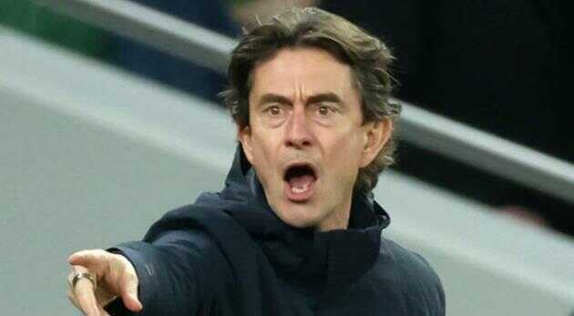 Canh bạc 3 trung vệ cứu ghế Thomas Frank tại Spurs