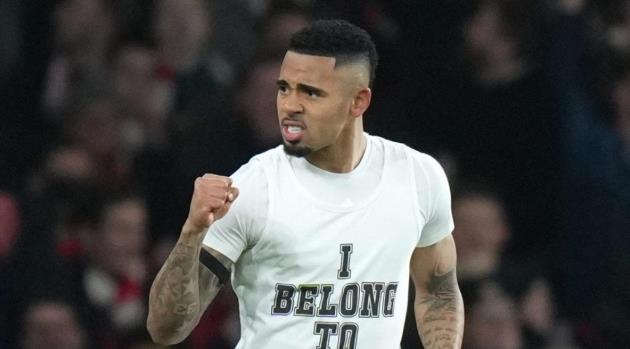 Gabriel Jesus tuyên bố mạnh mẽ hơn sau loạt chấn thương