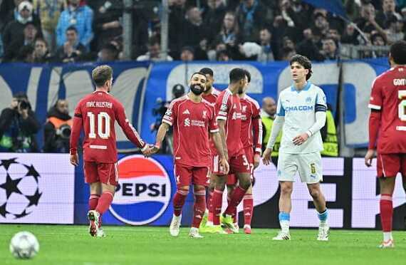 Gerrard ca ngợi khả năng kết liễu trận đấu của Liverpool