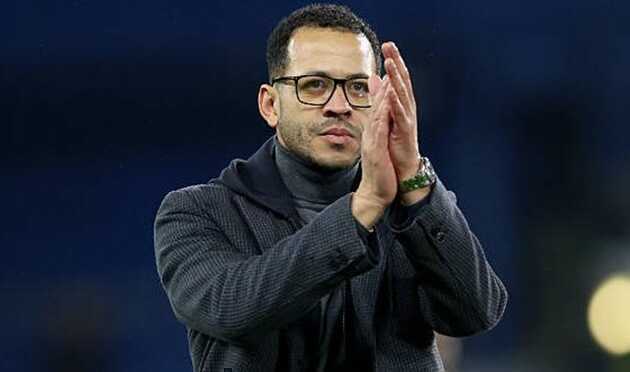 HLV Rosenior tiết lộ lý do gạch tên Cole Palmer