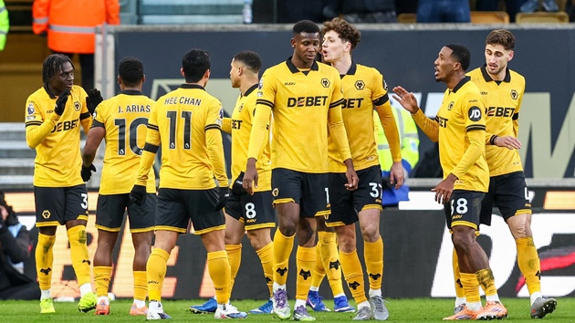 Wolves hiện đứng cuối Ngoại hạng Anh
