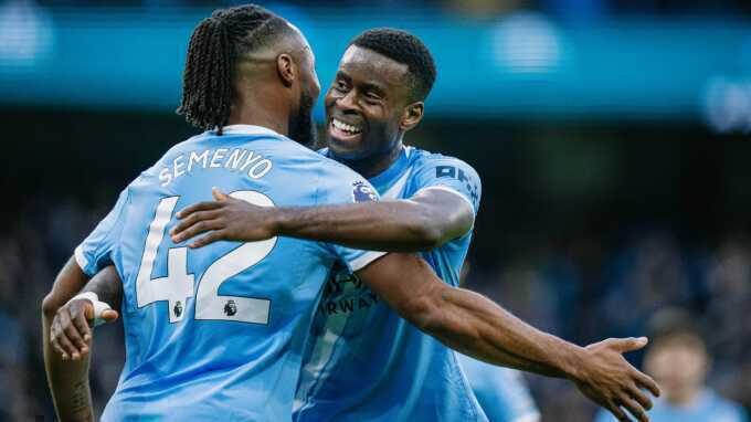 Guardiola: `Các tân binh sẽ định đoạt mùa giải của Man City`