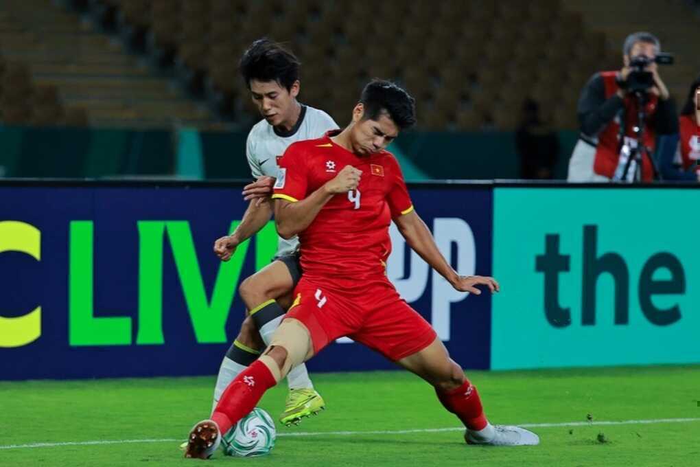 HLV Kim Sang Sik: Chấn thương của Hiểu Minh là ký ức buồn với tôi - 2