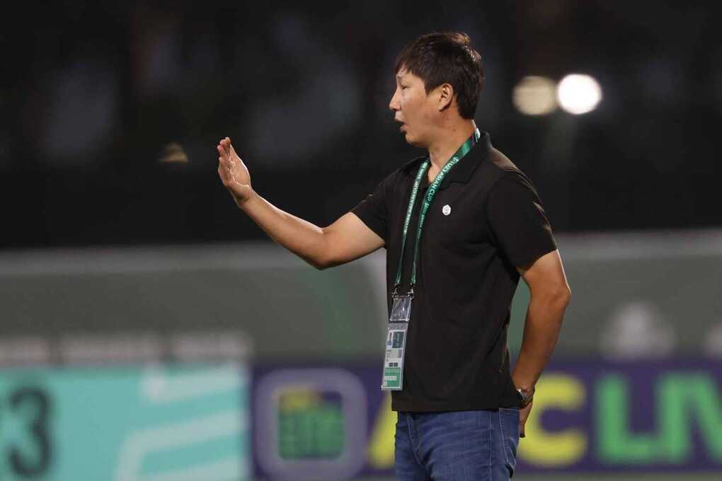 HLV Kim Sang Sik: Chấn thương của Hiểu Minh là ký ức buồn với tôi - 6