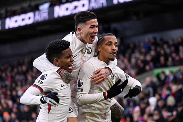 Estevao Willian, Joao Pedro v&agrave; Enzo Fernandez đều chơi ấn tượng trong m&agrave;u &aacute;o Chelsea dưới thời Rosenior.