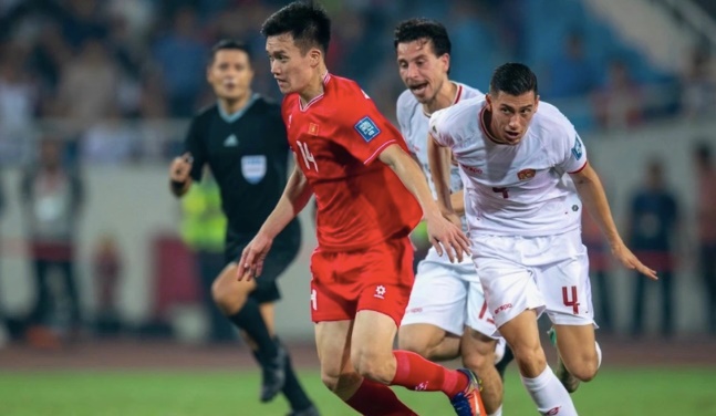 Tuyển Việt Nam đấu Bangladesh, rà soát dàn sao nhập tịch