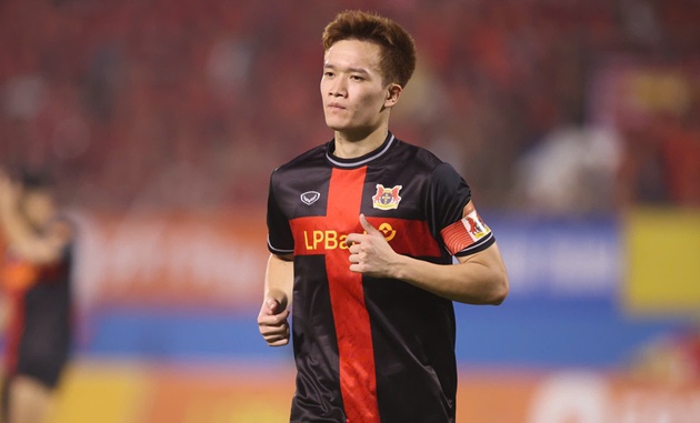 Hoàng Đức nhận giải hay nhất tháng 11 trước trận gặp CAHN